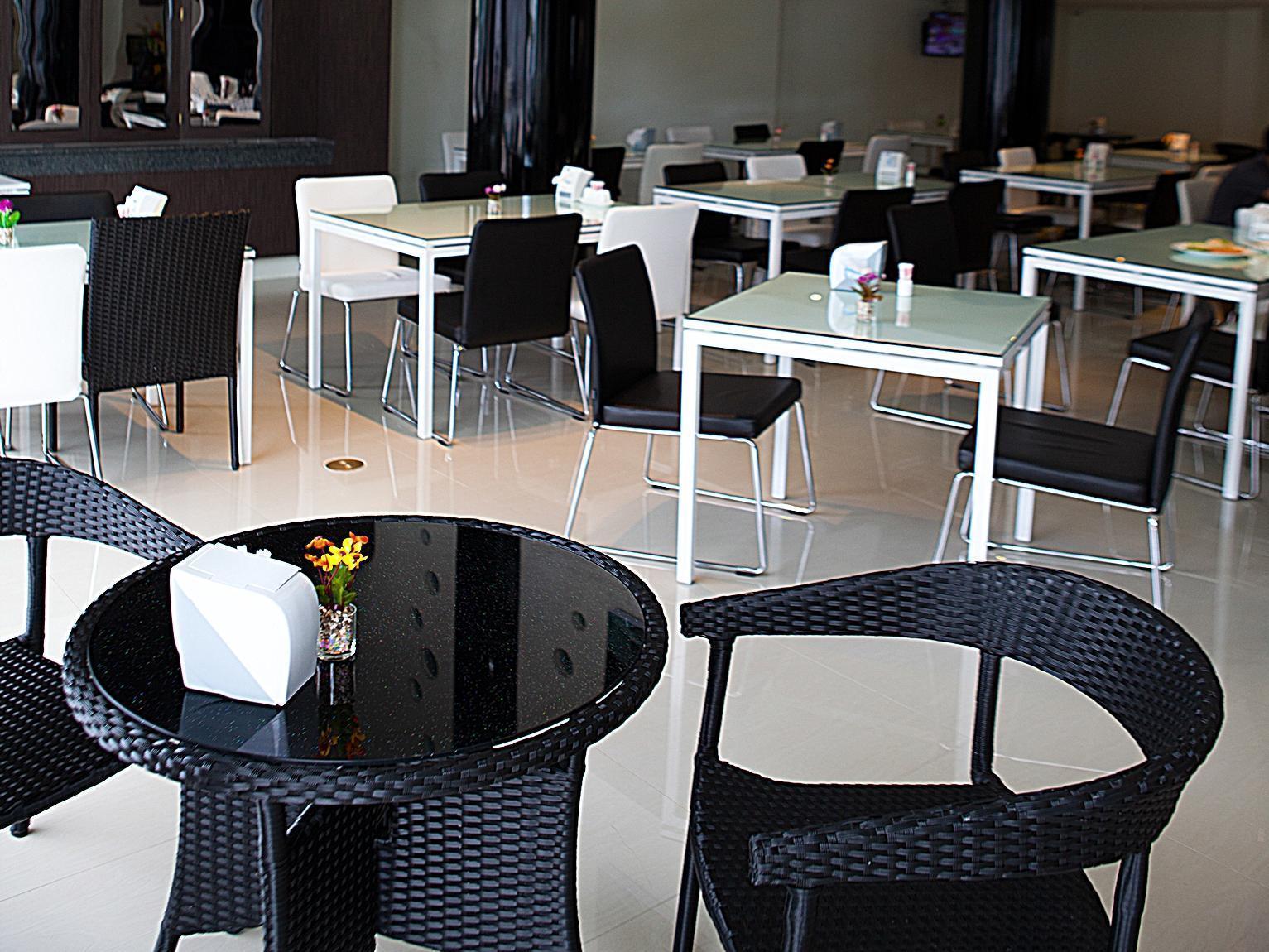 Md Grand Hotel Nakhon Nakhon Si Thammarat Exterior foto