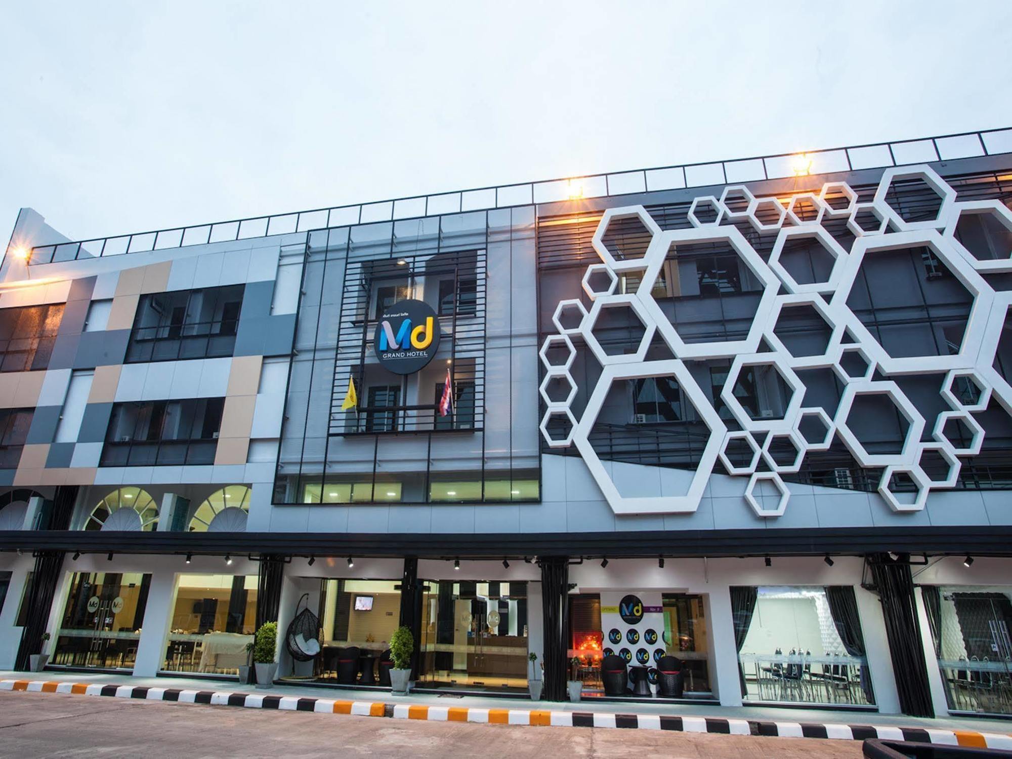 Md Grand Hotel Nakhon Nakhon Si Thammarat Exterior foto